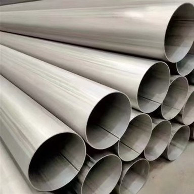 Píopa táthaithe Tíotáiniam